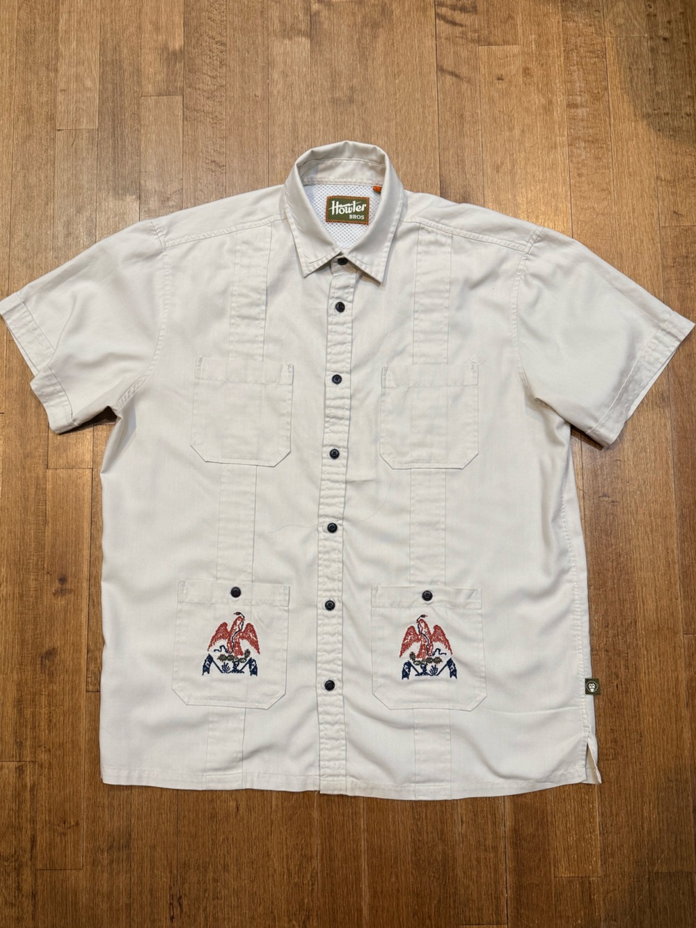 Howler Bros -RARE Embroidered Men’s shortsleeved Guayabera - LARGE